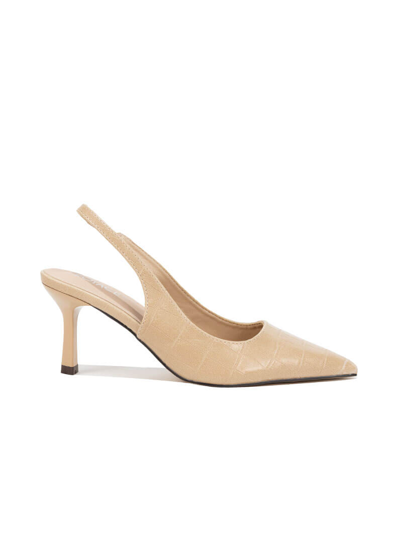 Escarpins à bout pointu